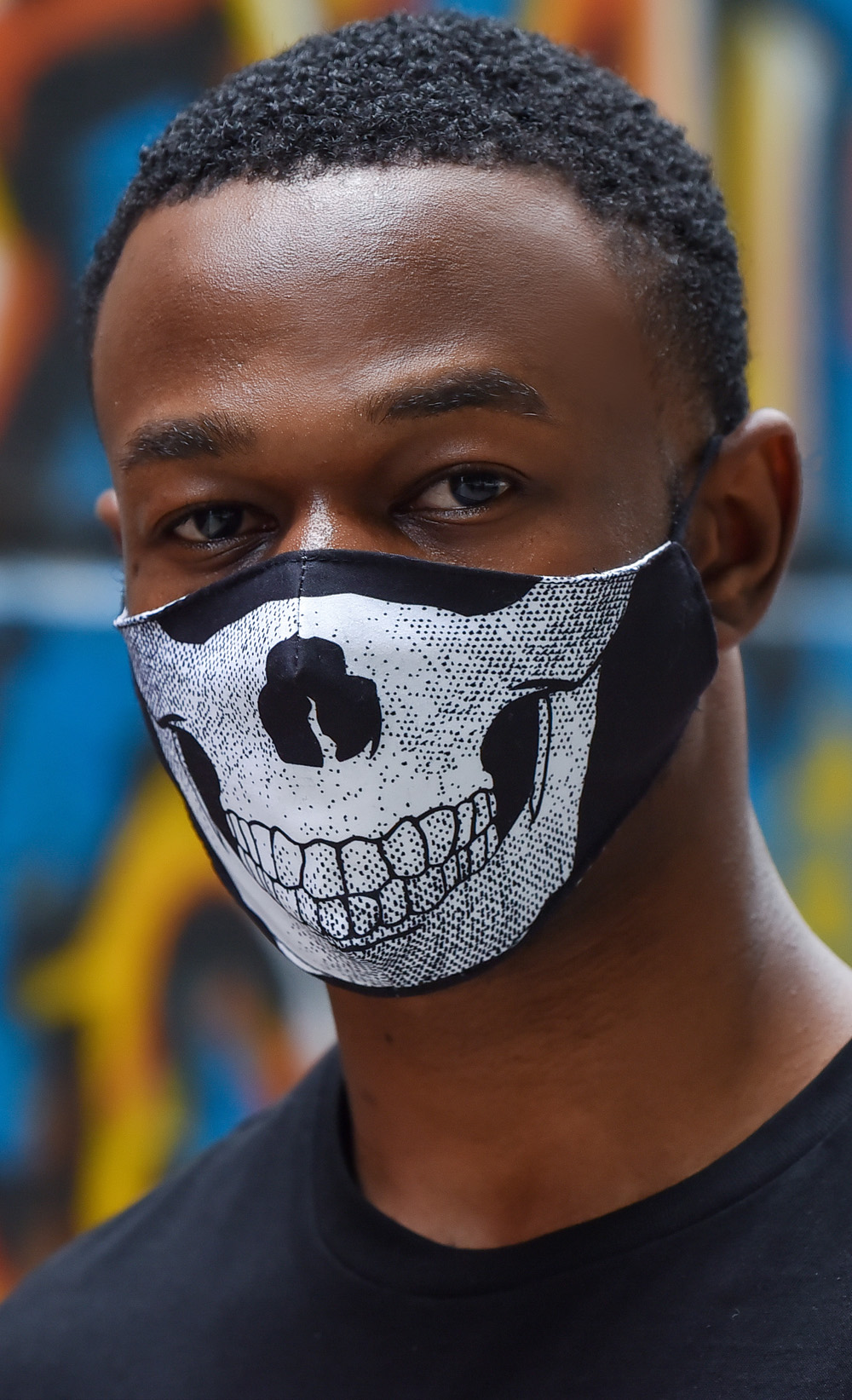 udgør vagt Verdensrekord Guinness Book Skull Face Mask - Insert Coin Clothing