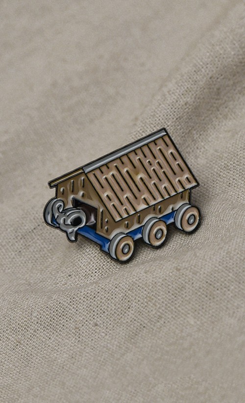 Image of the Battering Ram enamel pin from our Age of Empires collection