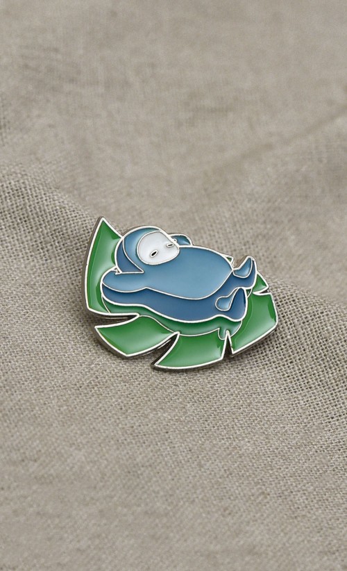 Image of the Chill Bean Enamel pin from our Fall Guys collection