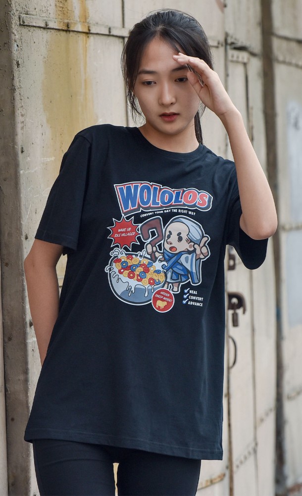 Model wearing the Wololos T-shirt from our Age of Empires collection