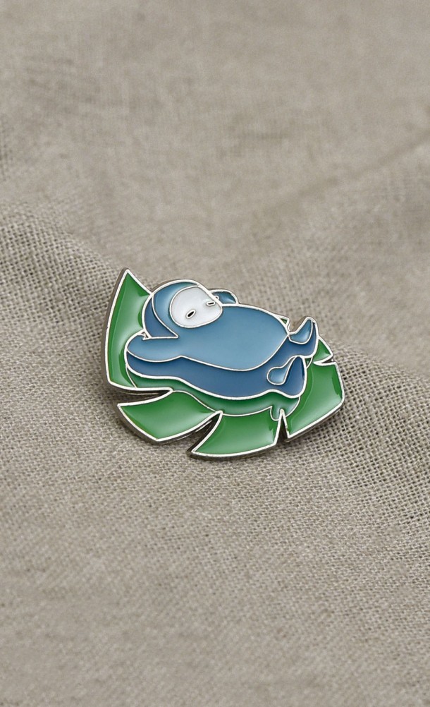 Image of the Chill Bean Enamel pin from our Fall Guys collection