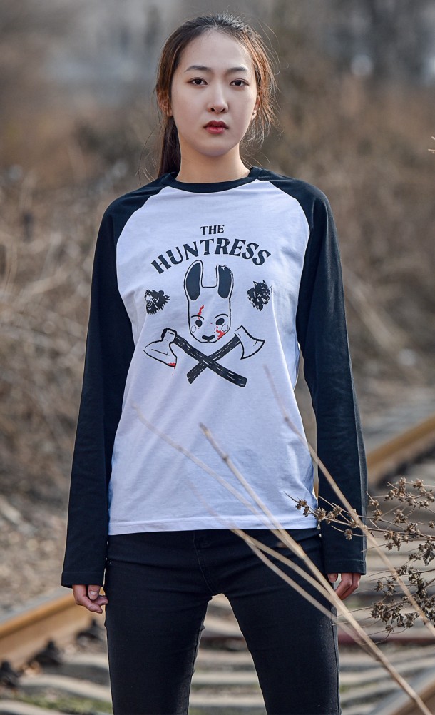 Model wearing The Huntress Raglan T-shirt from our Dead by Daylight collection